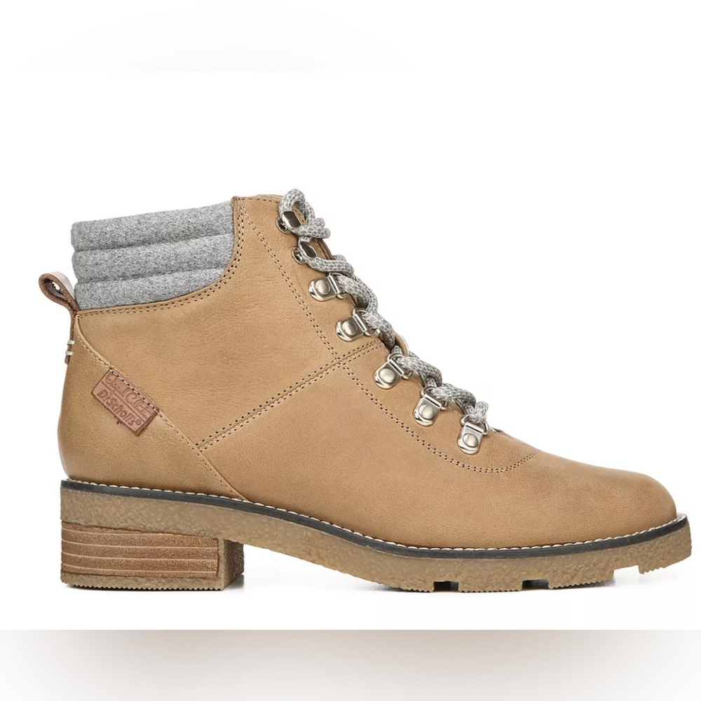Dr. Scholl’s Tan and Gray Lace Up Boots with Knit Collar, Excellent Condition